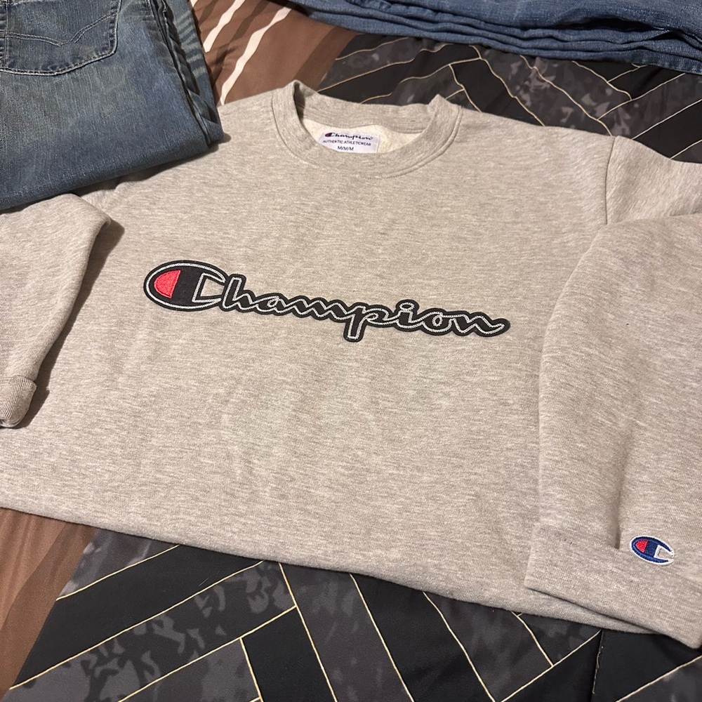 Champion Heather Gray Logo Sweatshirt